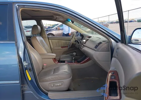 2004 Toyota Camry Xle V6 from USA, damaged, VIN 4T1BF30K74U588693